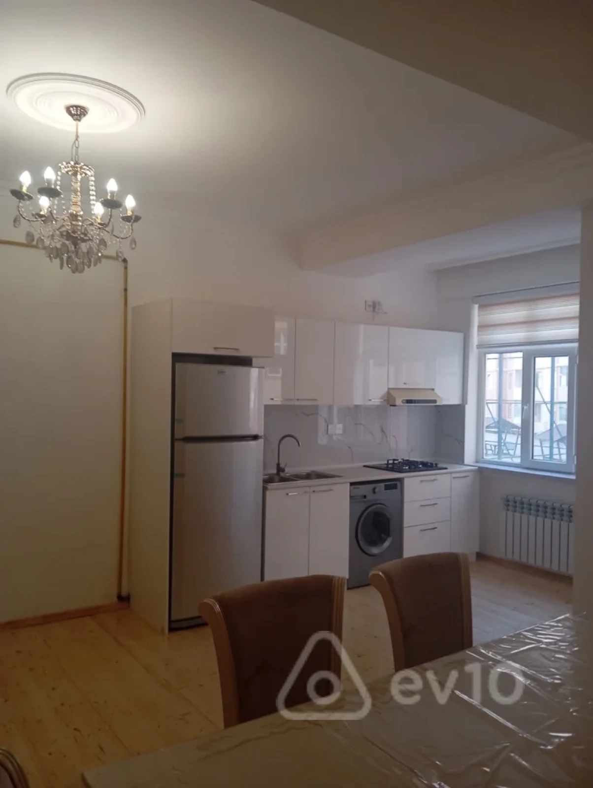 Kirayə verilir 3 otaqlı yeni tikili 90 m²