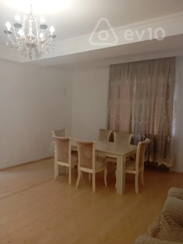Kirayə verilir 3 otaqlı yeni tikili 90 m²