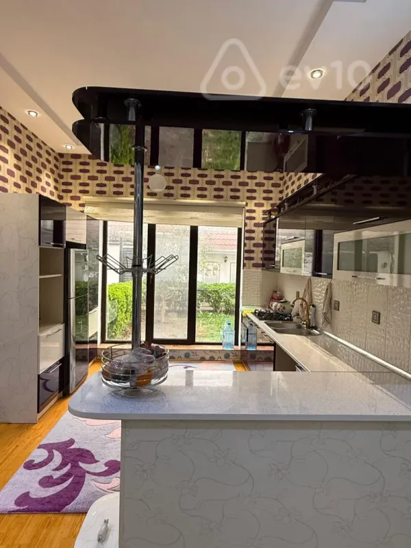 Kirayə verilir 3 otaqlı həyət evi 125 m²