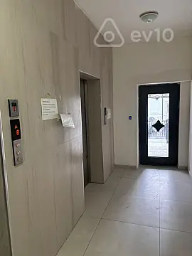 Kirayə verilir 3 otaqlı yeni tikili 74 m²