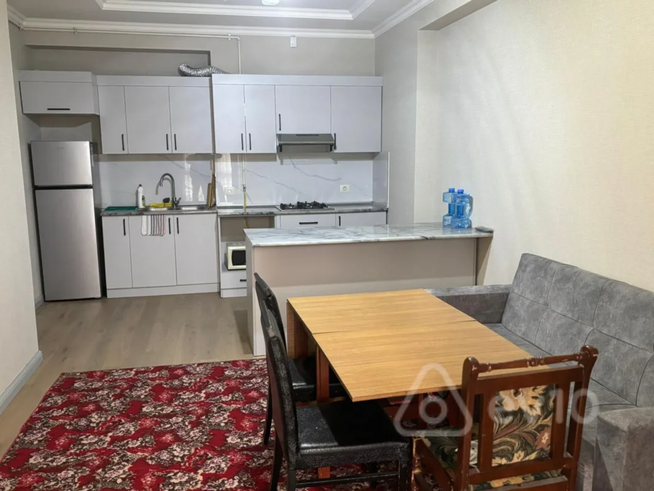 Kirayə verilir 3 otaqlı yeni tikili 74 m²