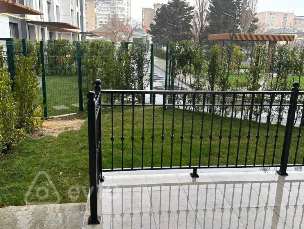 Kirayə verilir 3 otaqlı yeni tikili 74 m²