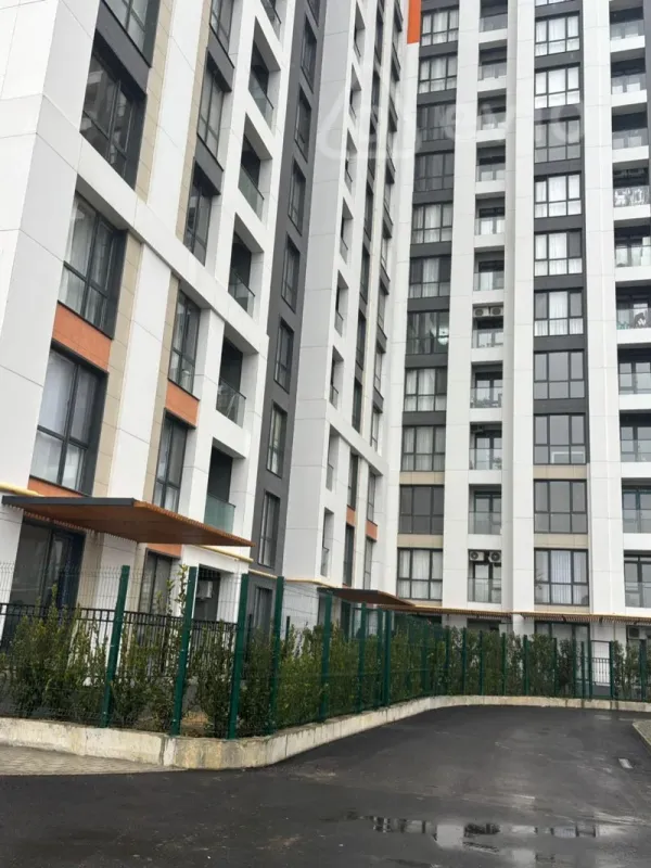Kirayə verilir 3 otaqlı yeni tikili 74 m²