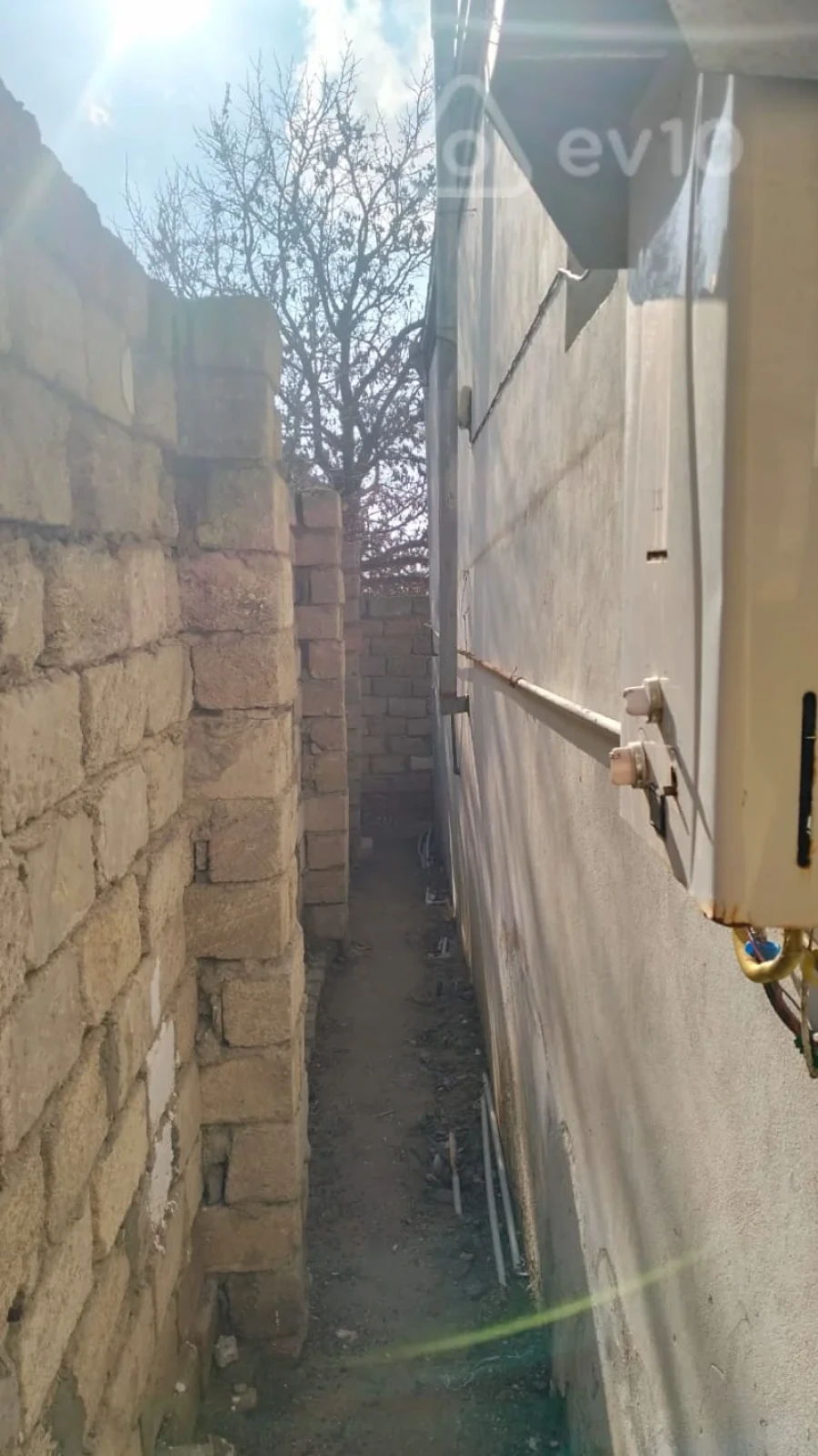 Satılır 3 otaqlı həyət evi 113 m²