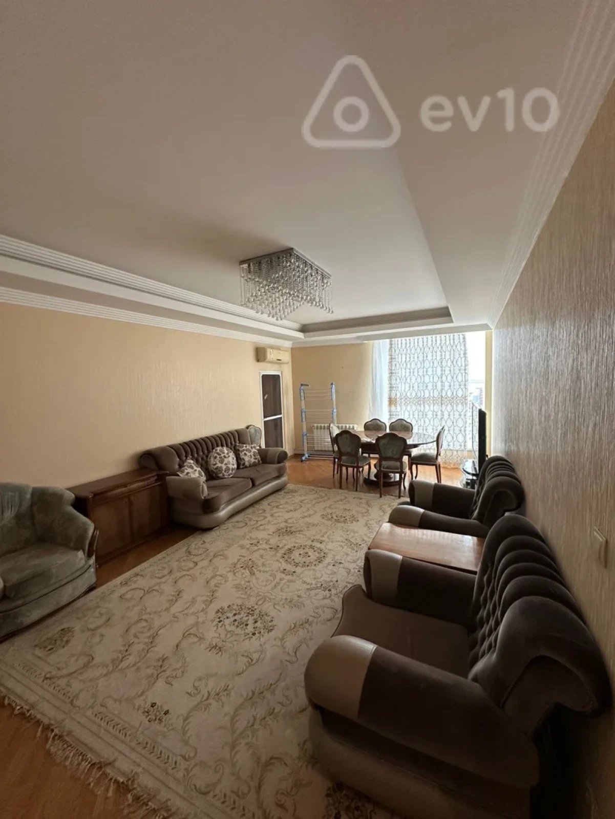 Kirayə verilir 2 otaqlı yeni tikili 80 m²
