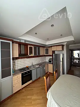 Kirayə verilir 2 otaqlı yeni tikili 80 m² — Bakı, Nərimanov 2 otaq 80.00 m²