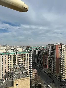 Kirayə verilir 2 otaqlı yeni tikili 80 m²