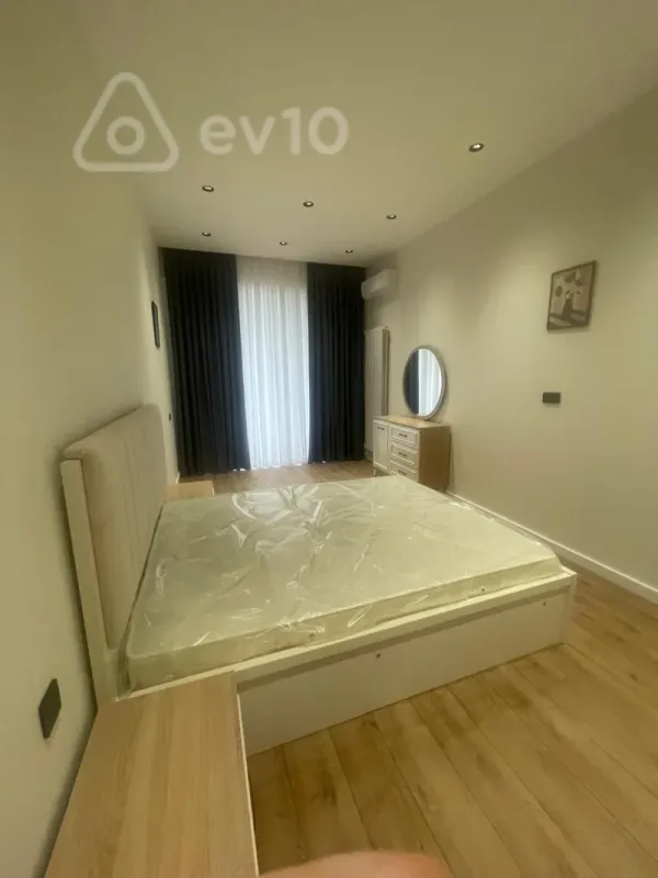 Kirayə verilir 2 otaqlı yeni tikili 117 m²