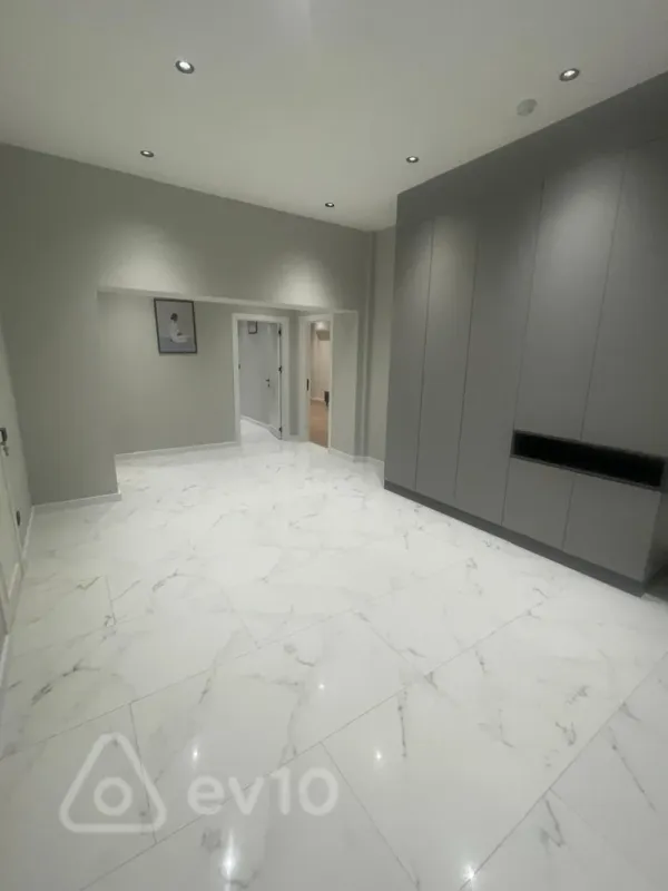 Kirayə verilir 2 otaqlı yeni tikili 117 m²