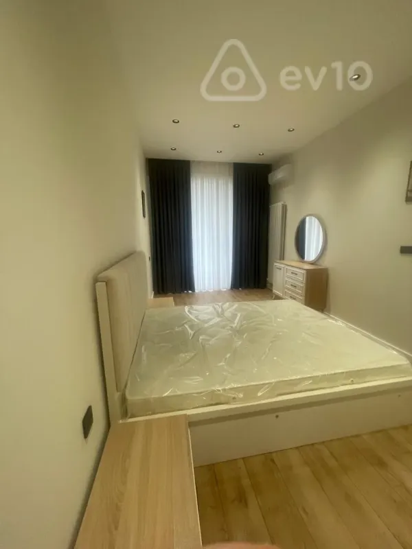 Kirayə verilir 2 otaqlı yeni tikili 117 m²