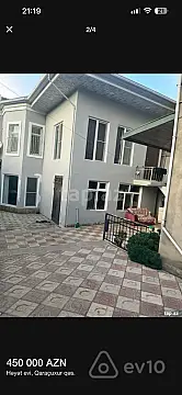 Satılır 9 otaqlı köhnə tikili 350 m²