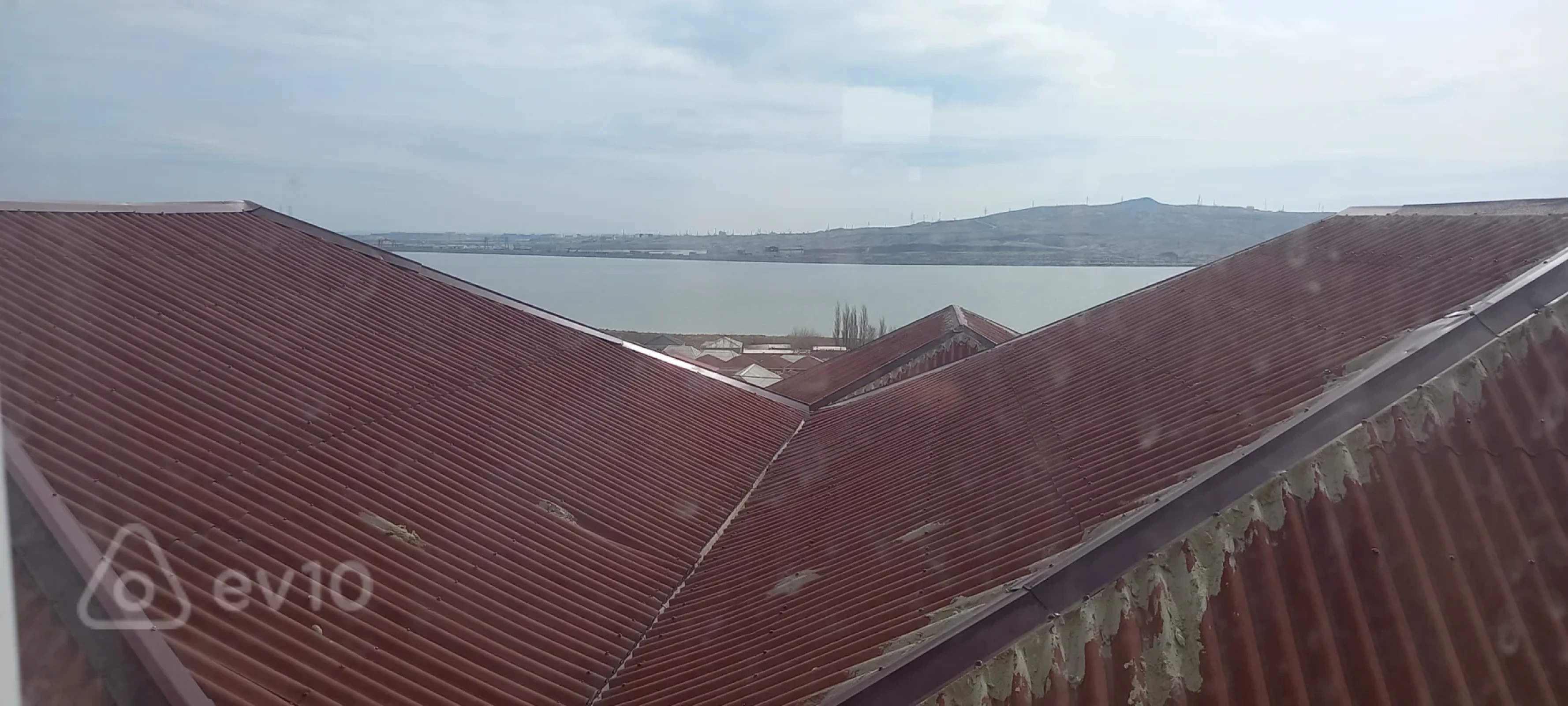 Satılır 3 otaqlı həyət evi 75 m²