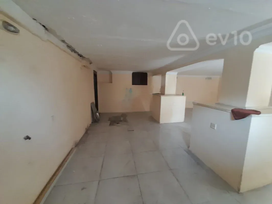 Satılır mənzil 60 m²