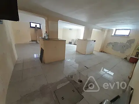 Satılır mənzil 60 m²