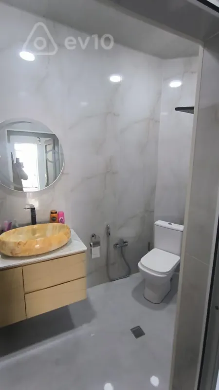 Satılır 4 otaqlı həyət evi 130 m²