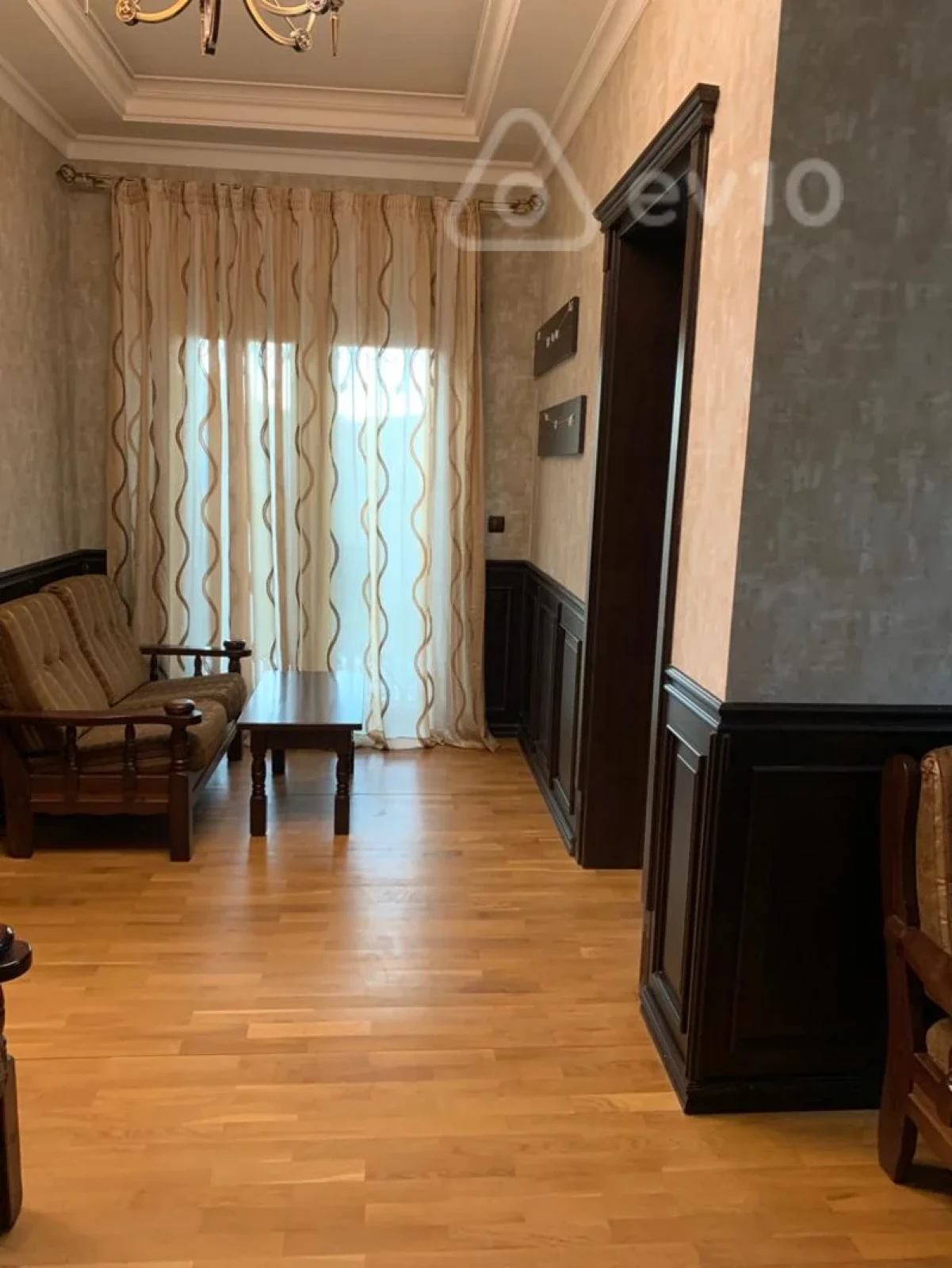Kirayə verilir 5 otaqlı həyət evi 250 m²