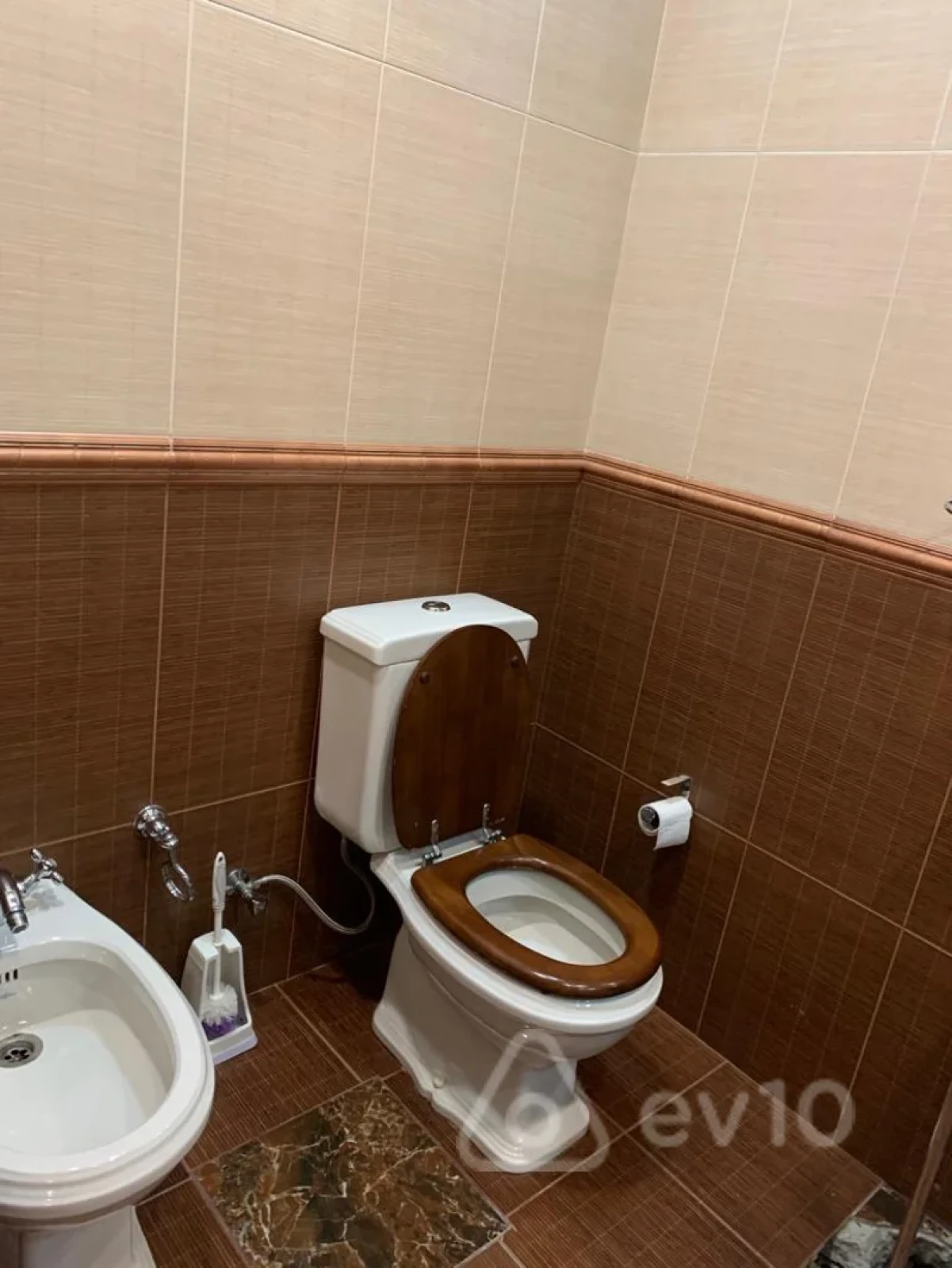 Kirayə verilir 5 otaqlı həyət evi 250 m²