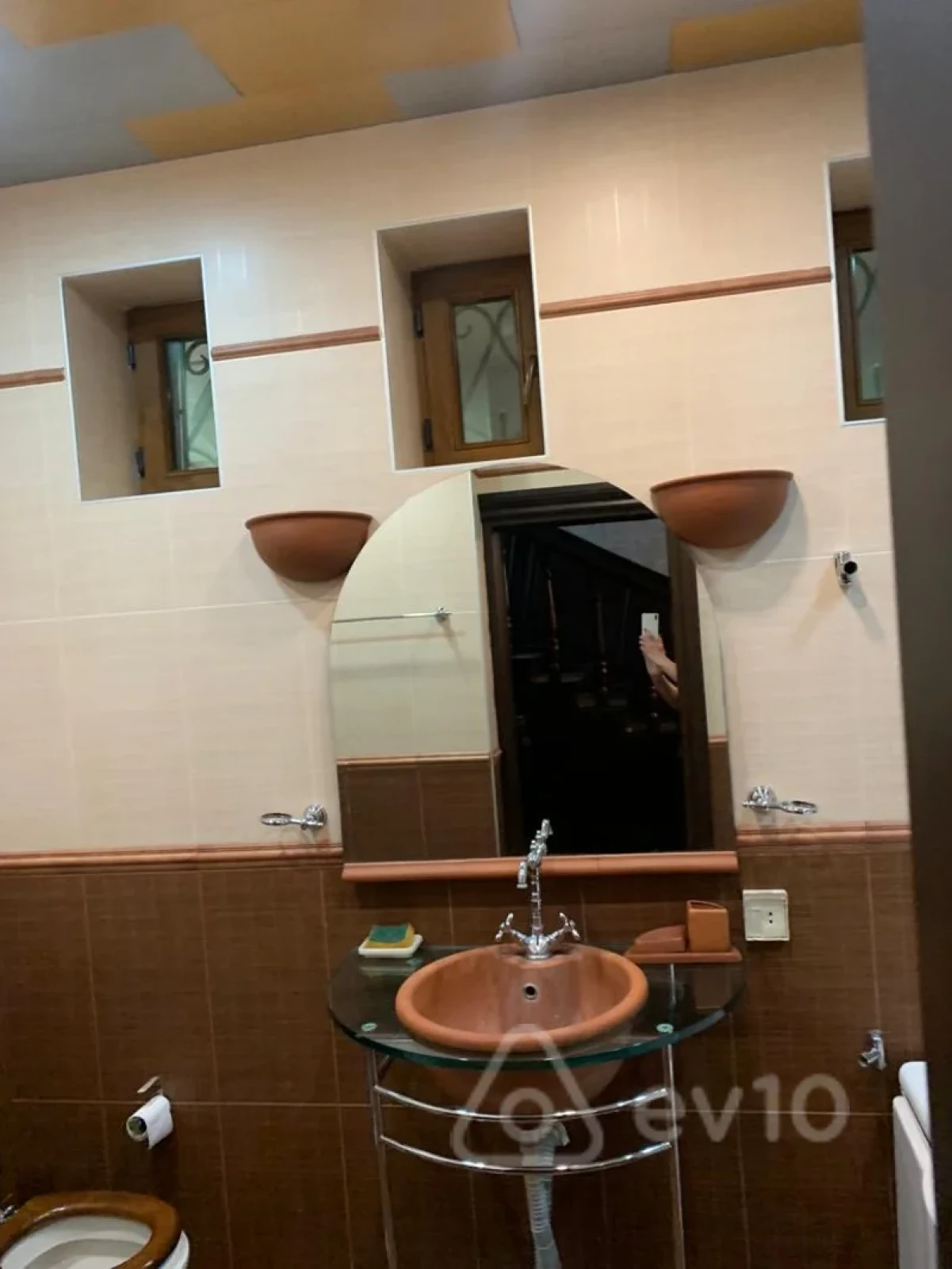 Kirayə verilir 5 otaqlı həyət evi 250 m²