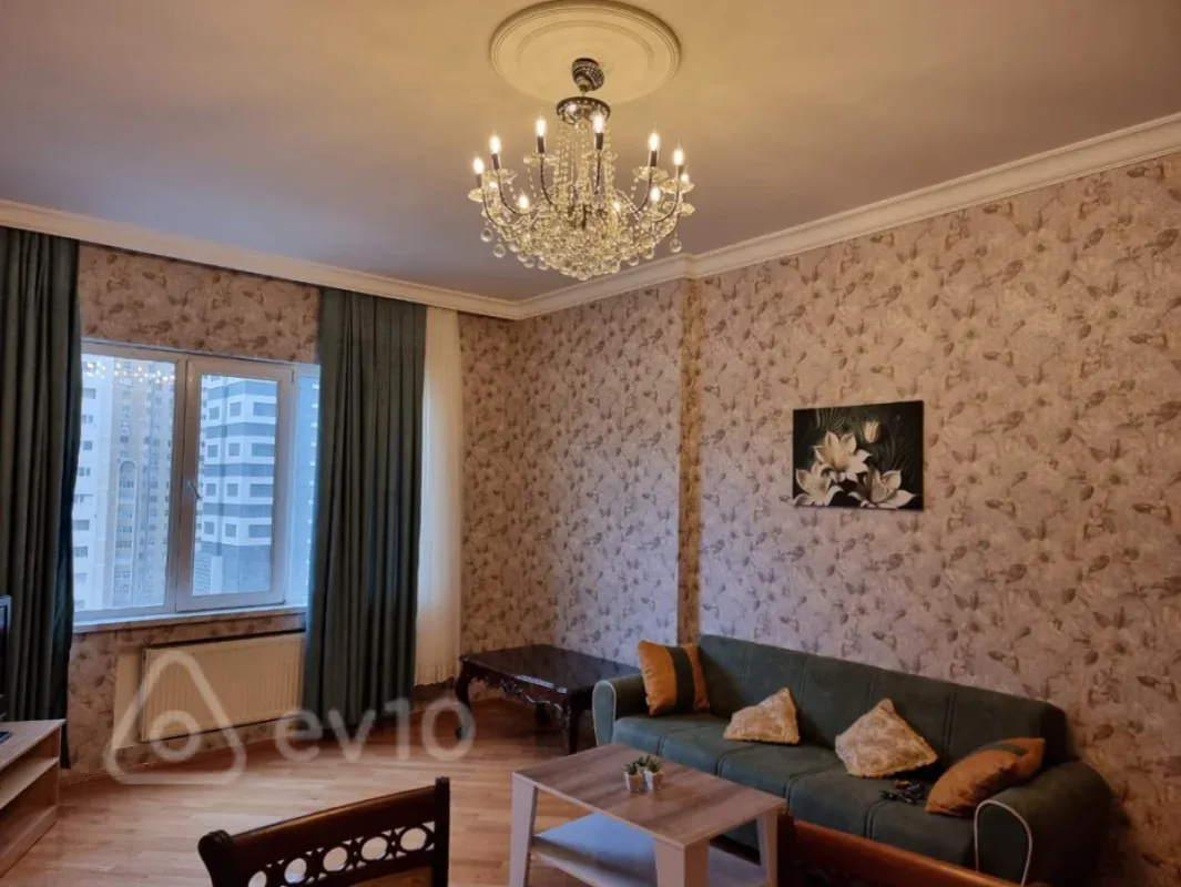 Kirayə verilir 2 otaqlı yeni tikili 90 m²