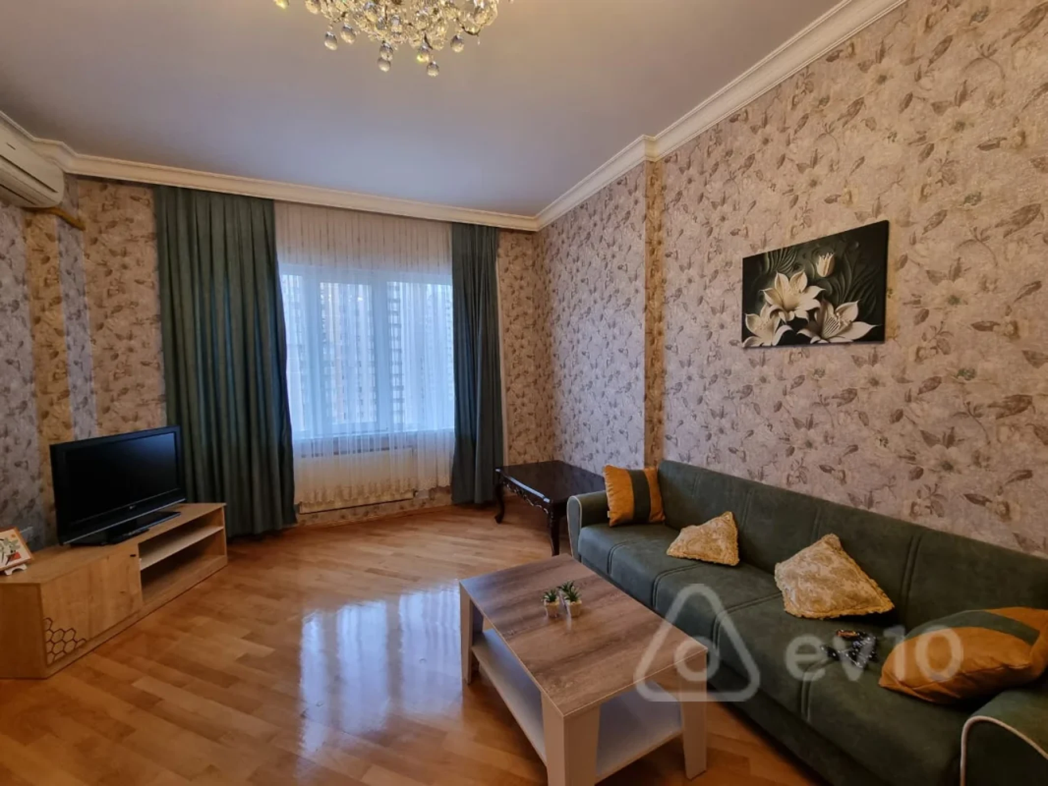 Kirayə verilir 2 otaqlı yeni tikili 90 m²