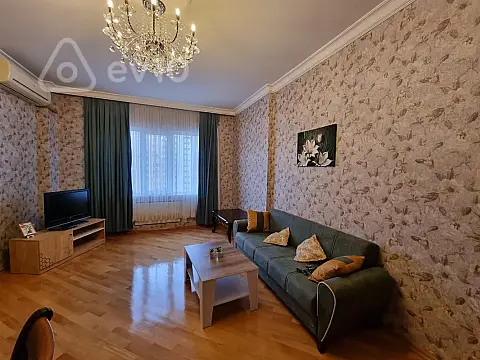 Kirayə verilir 2 otaqlı yeni tikili 90 m²