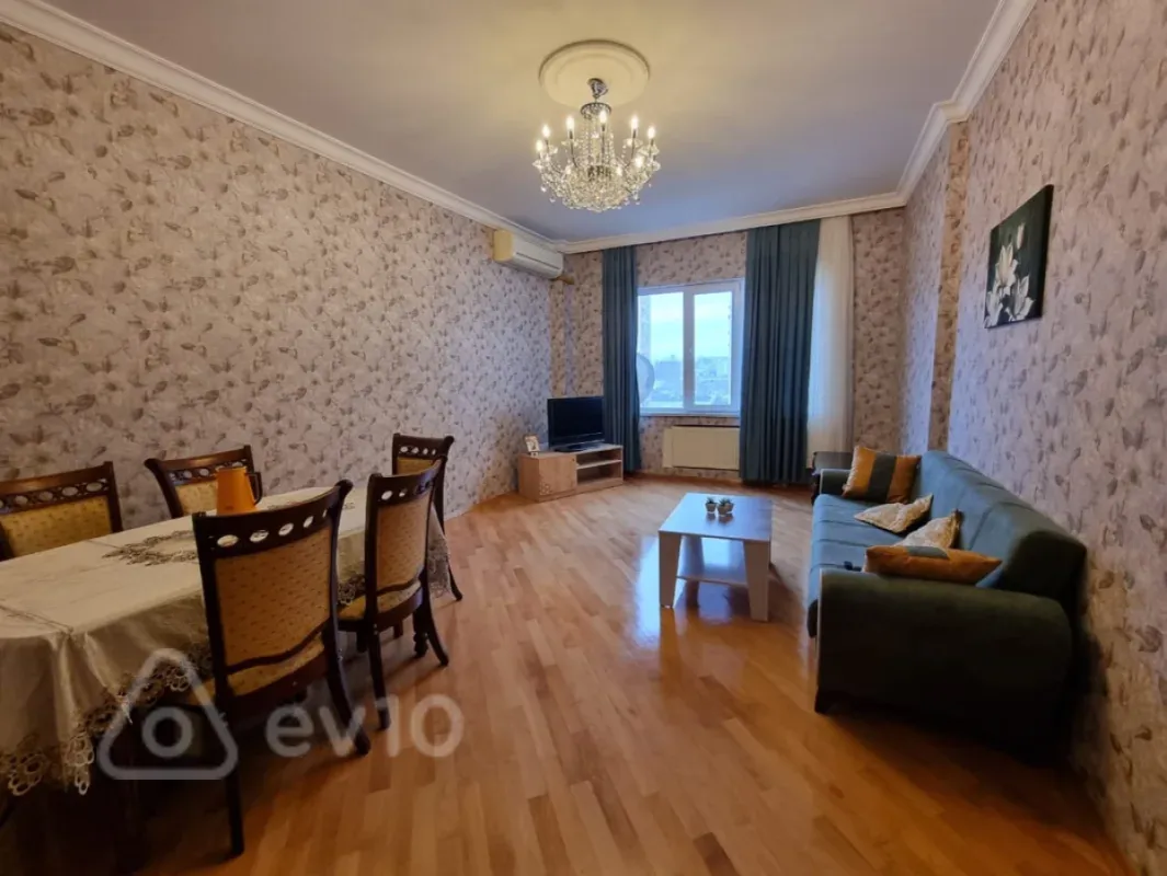 Kirayə verilir 2 otaqlı yeni tikili 90 m²