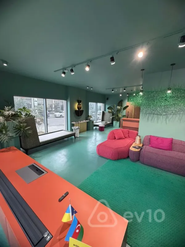 Kirayə verilir mənzil 150 m²