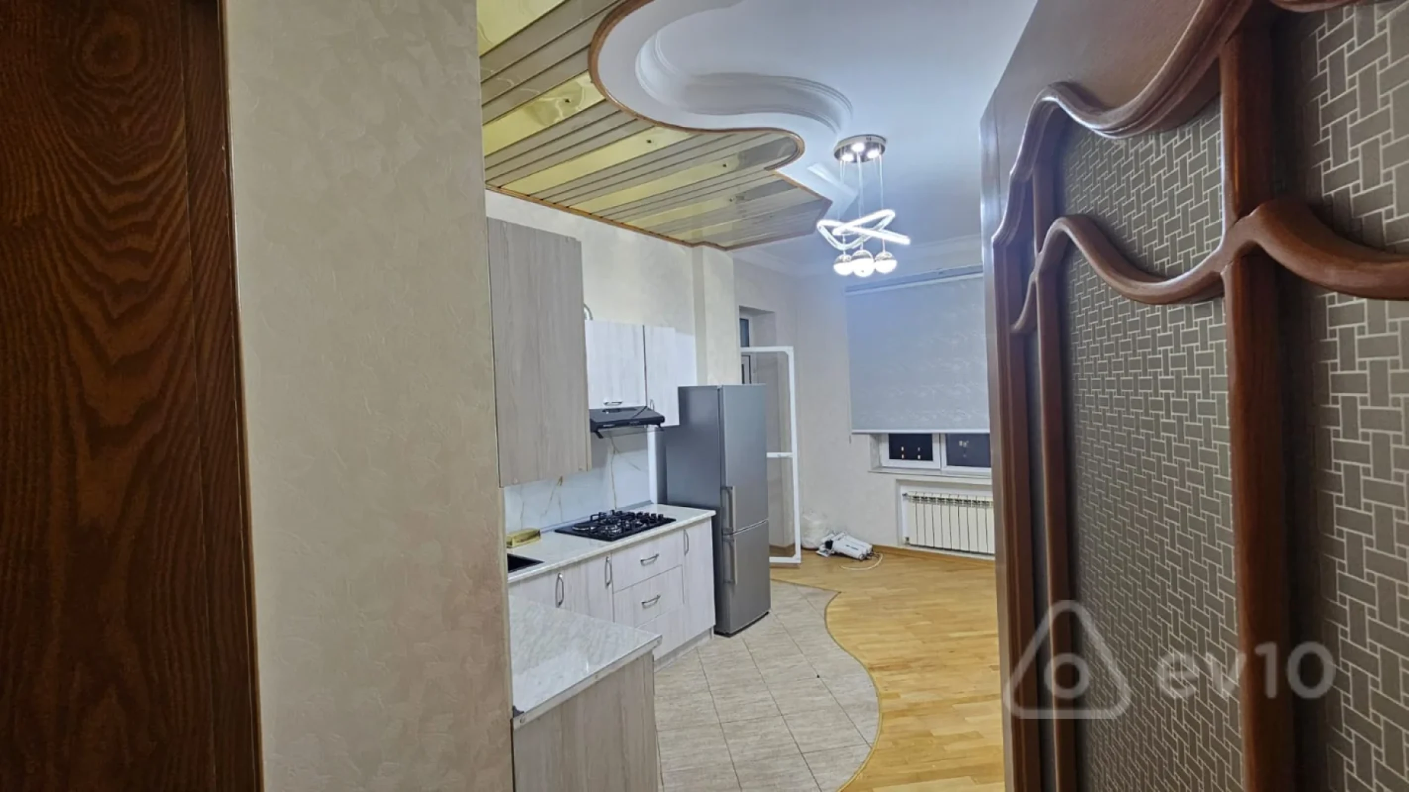 Kirayə verilir 3 otaqlı yeni tikili 128 m²