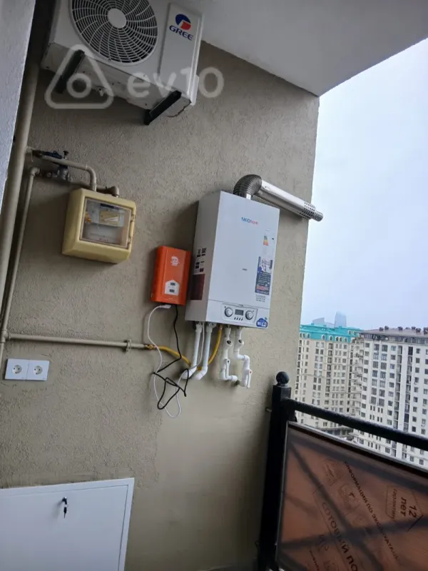 Kirayə verilir 3 otaqlı yeni tikili 140 m²