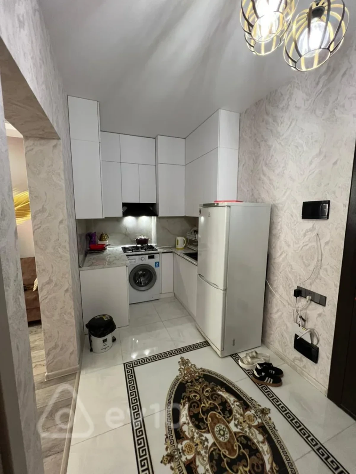 Kirayə verilir 2 otaqlı yeni tikili 45 m²