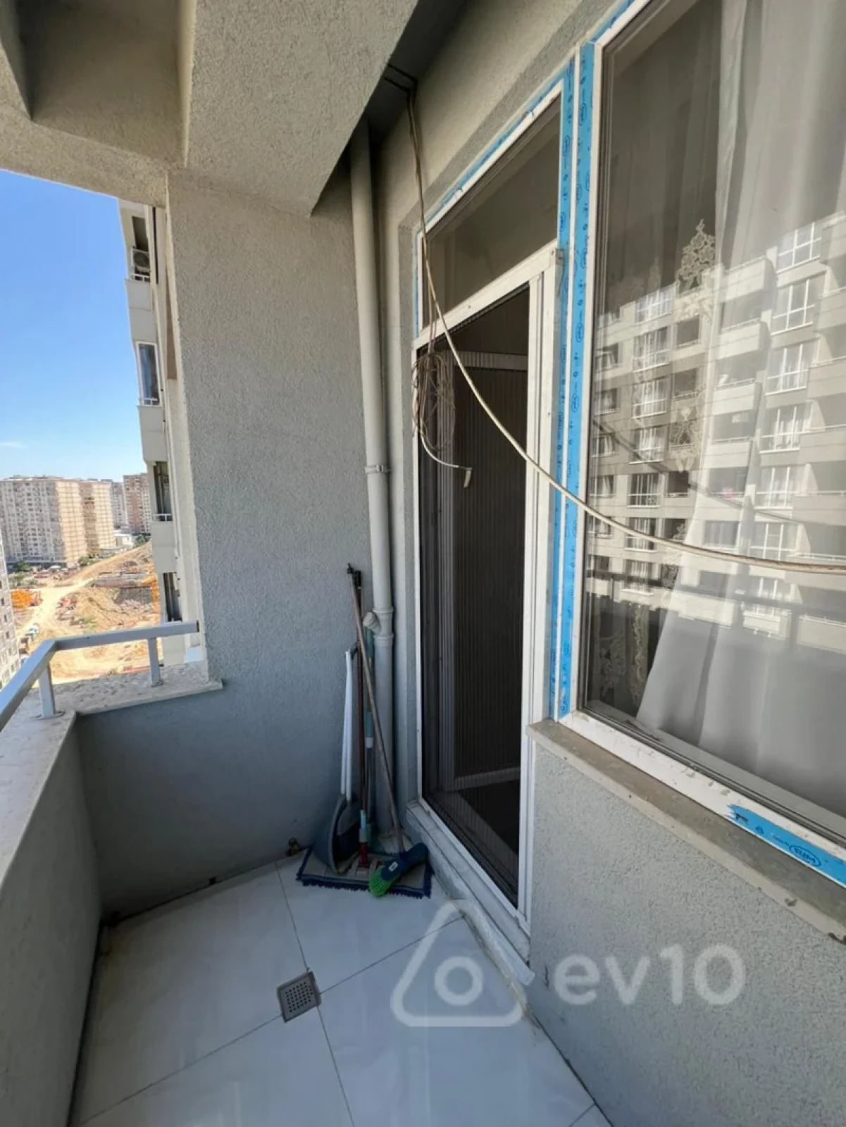 Kirayə verilir 2 otaqlı yeni tikili 45 m²