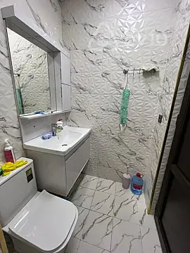 Kirayə verilir 2 otaqlı yeni tikili 45 m²