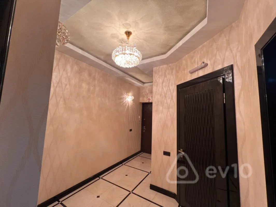 Kirayə verilir 2 otaqlı yeni tikili 90 m²