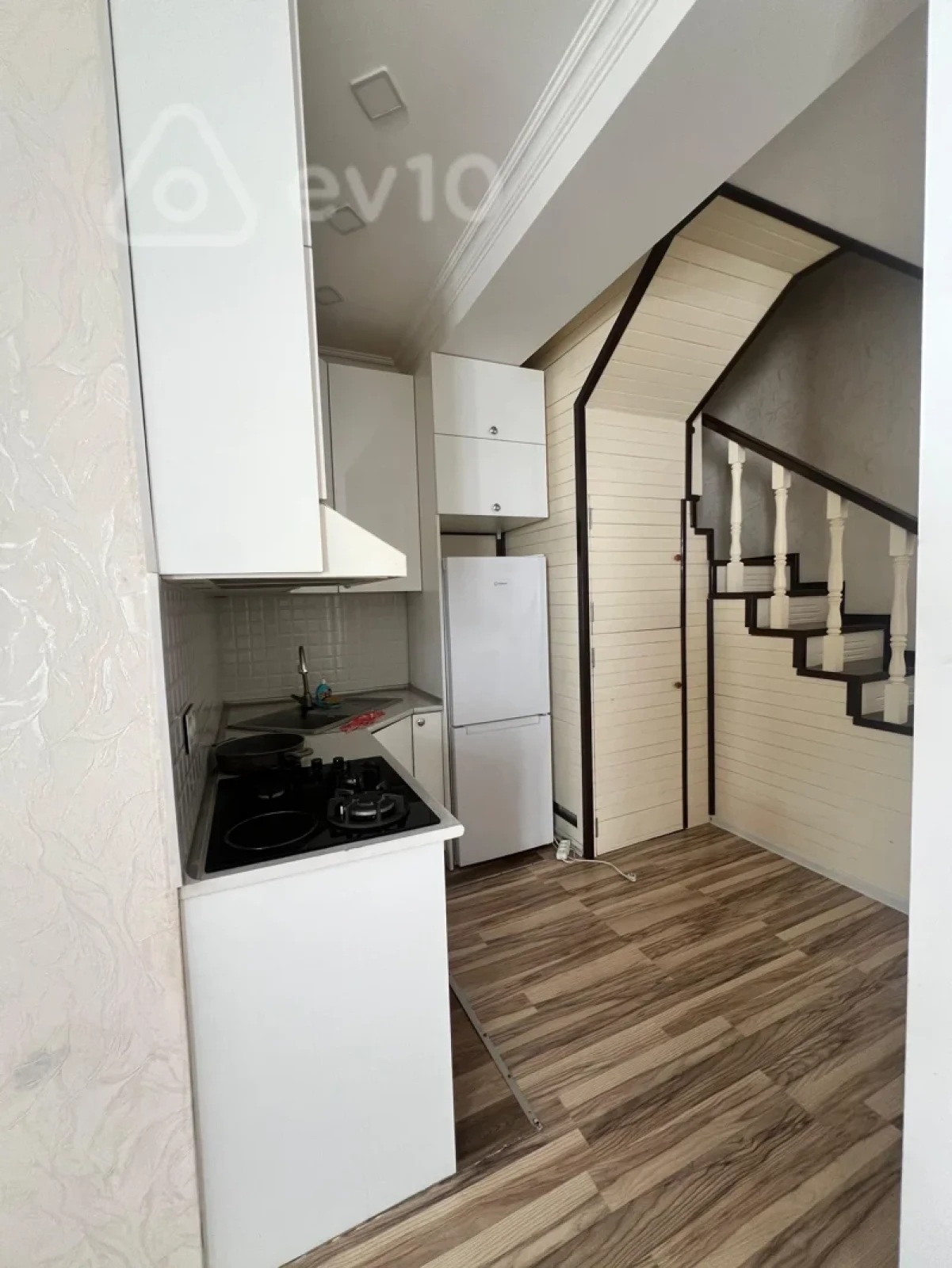 Satılır 3 otaqlı həyət evi 85 m²