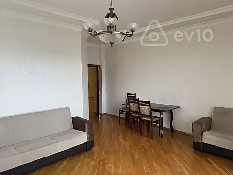 Kirayə verilir 3 otaqlı yeni tikili 120 m²
