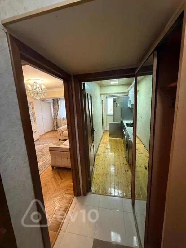 Kirayə verilir 3 otaqlı yeni tikili 100 m²