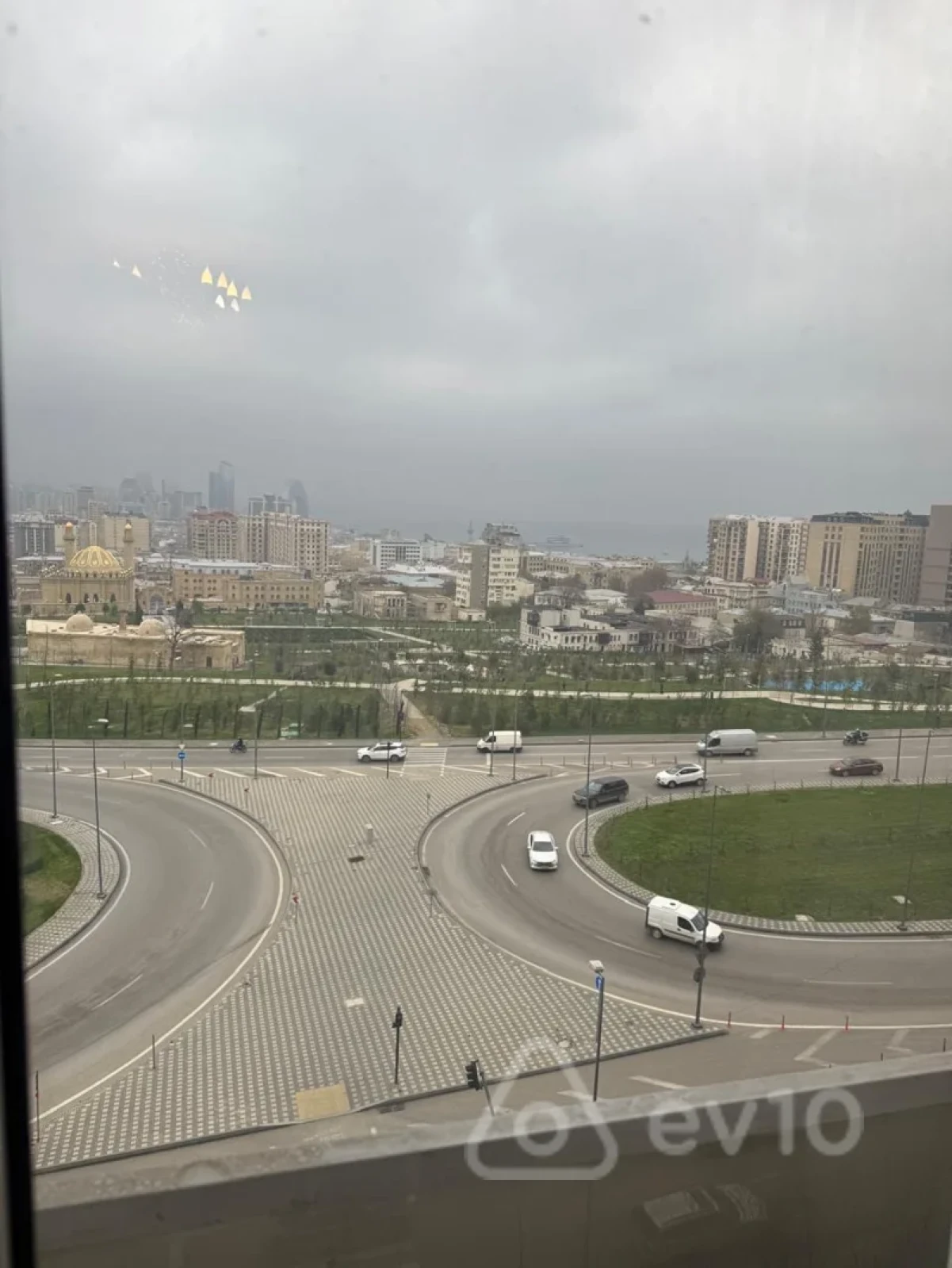 Kirayə verilir 3 otaqlı yeni tikili 100 m²