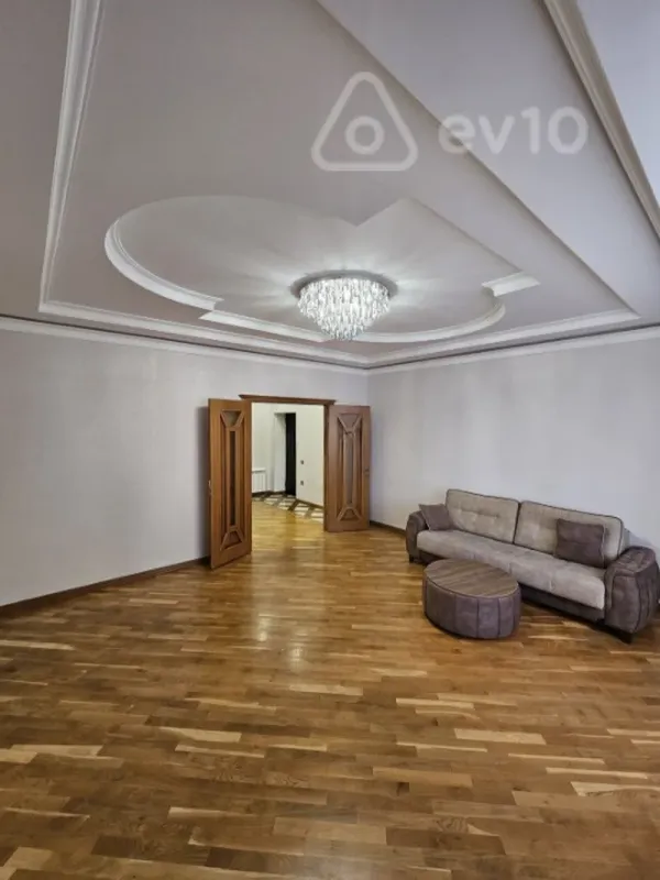 Kirayə verilir 2 otaqlı yeni tikili 80 m²