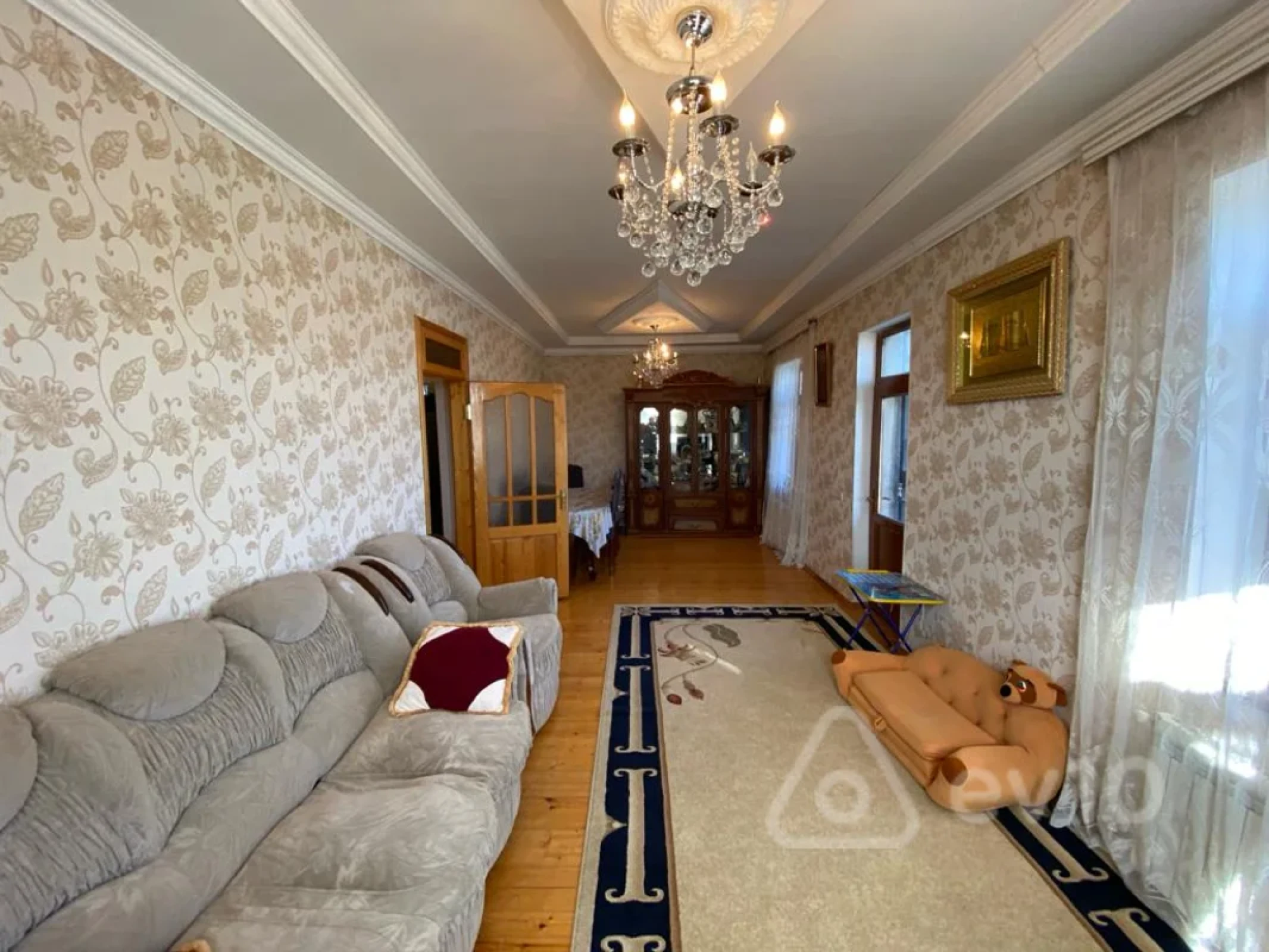 Satılır 8 otaqlı həyət evi 150 m²