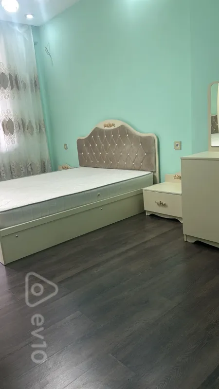 Kirayə verilir 2 otaqlı yeni tikili 60 m²