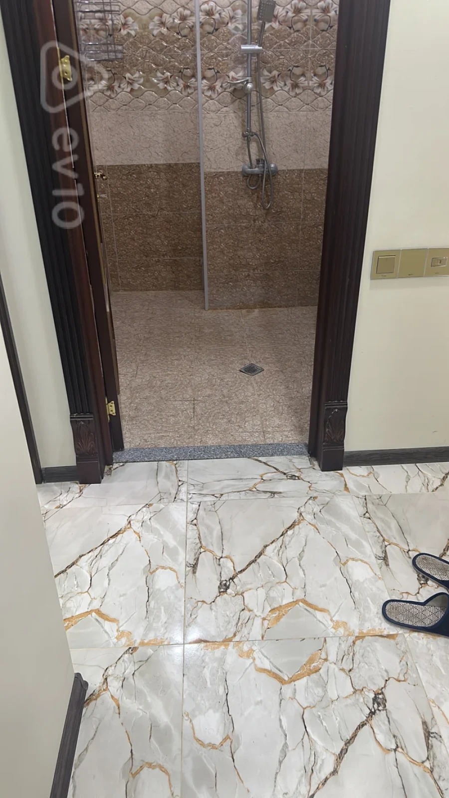 Kirayə verilir 2 otaqlı yeni tikili 60 m²