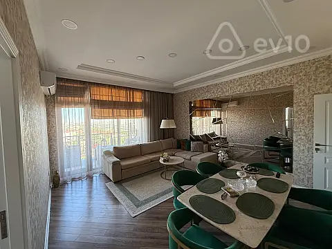 Satılır 3 otaqlı yeni tikili 110 m²