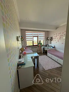 Satılır 3 otaqlı yeni tikili 110 m²