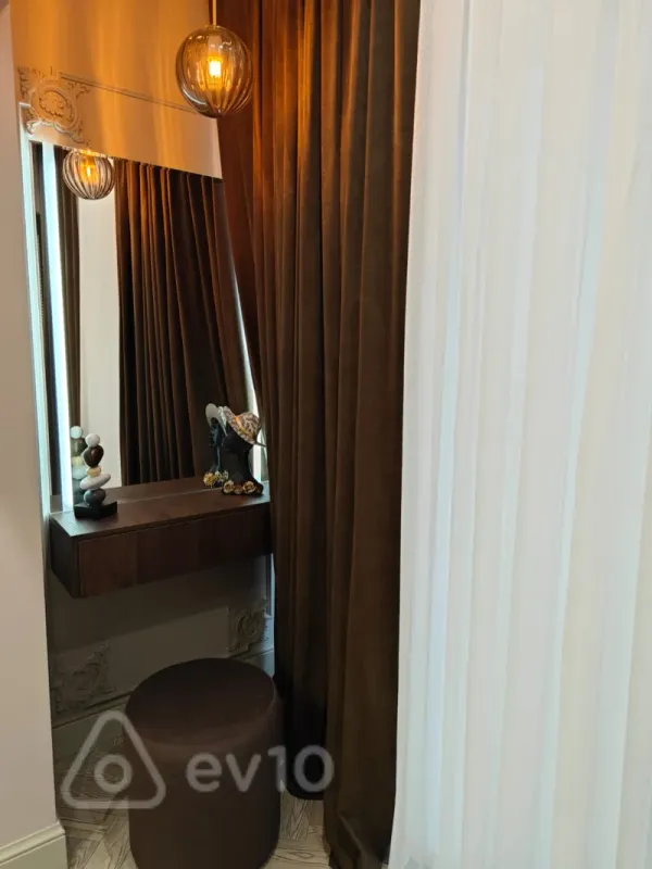 Satılır 2 otaqlı yeni tikili 68 m²