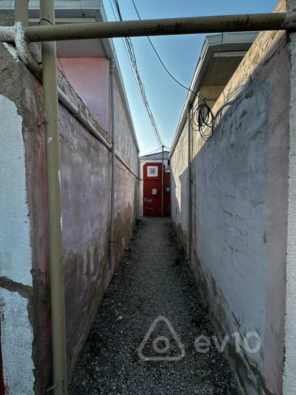 Satılır 3 otaqlı həyət evi 100 m²