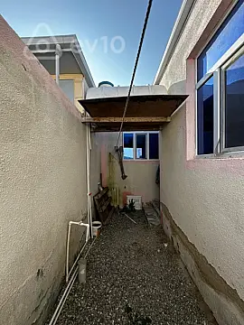 Satılır 3 otaqlı həyət evi 100 m²