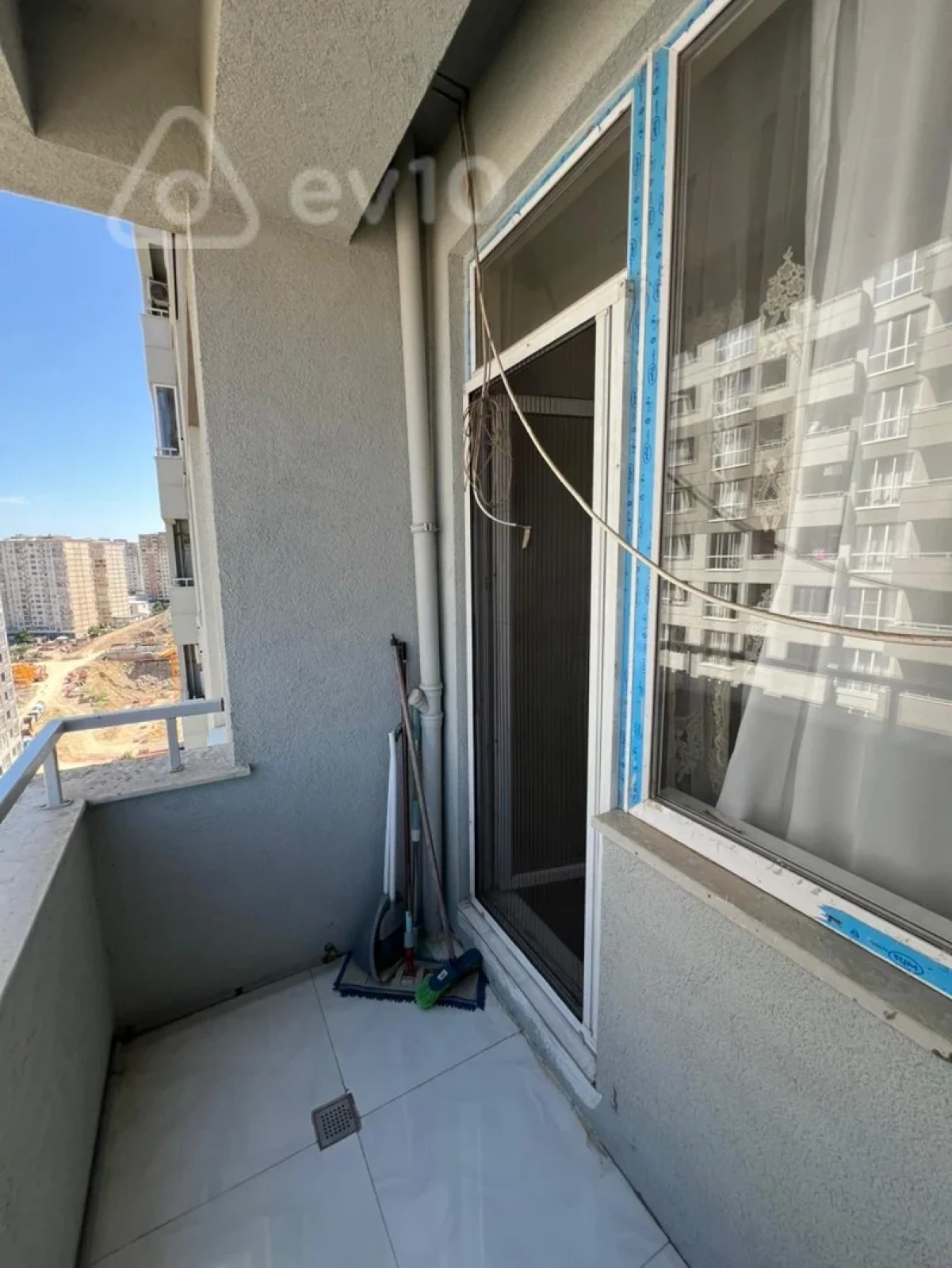 Kirayə verilir 2 otaqlı yeni tikili 55 m²