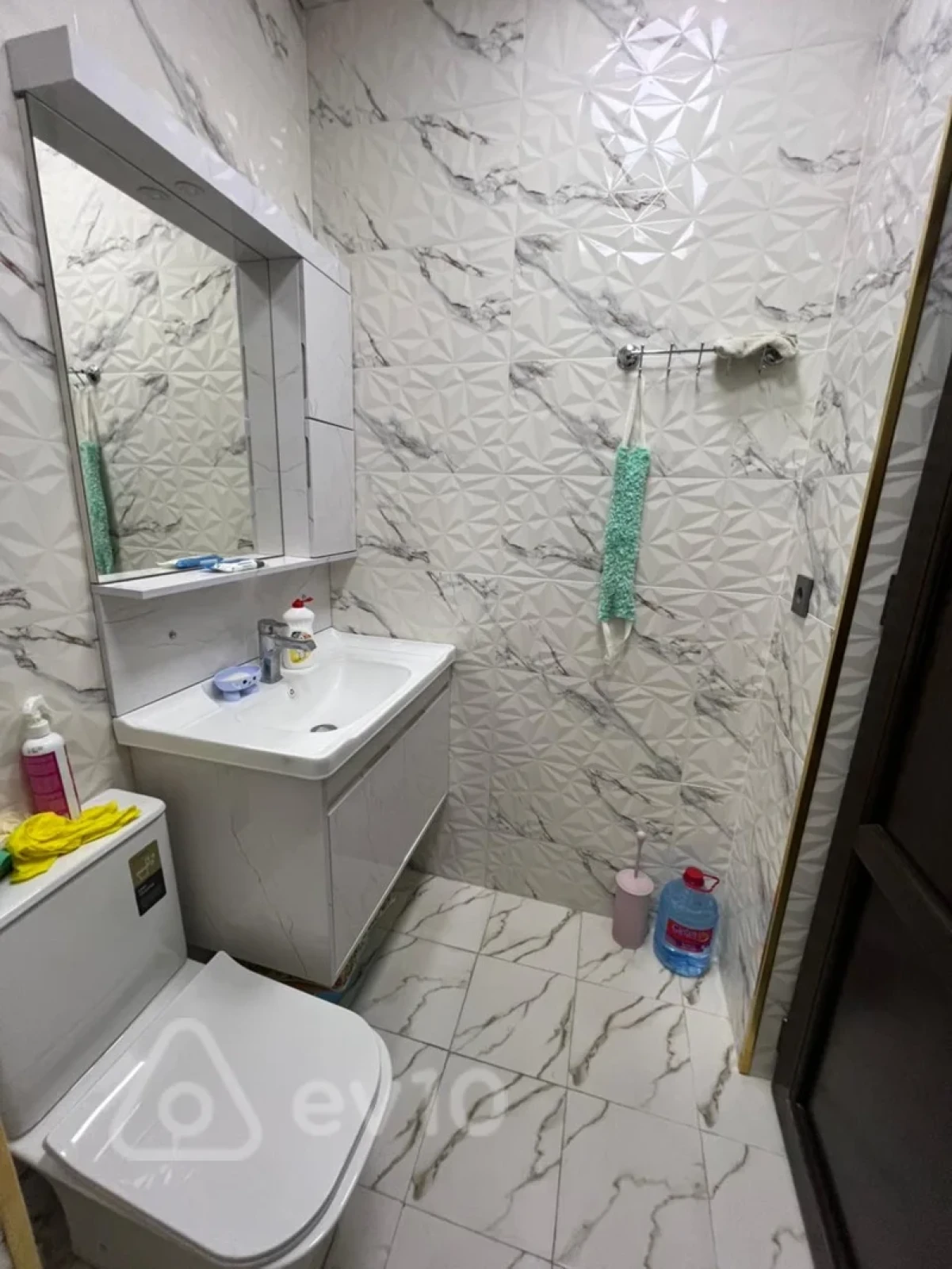 Kirayə verilir 2 otaqlı yeni tikili 55 m²