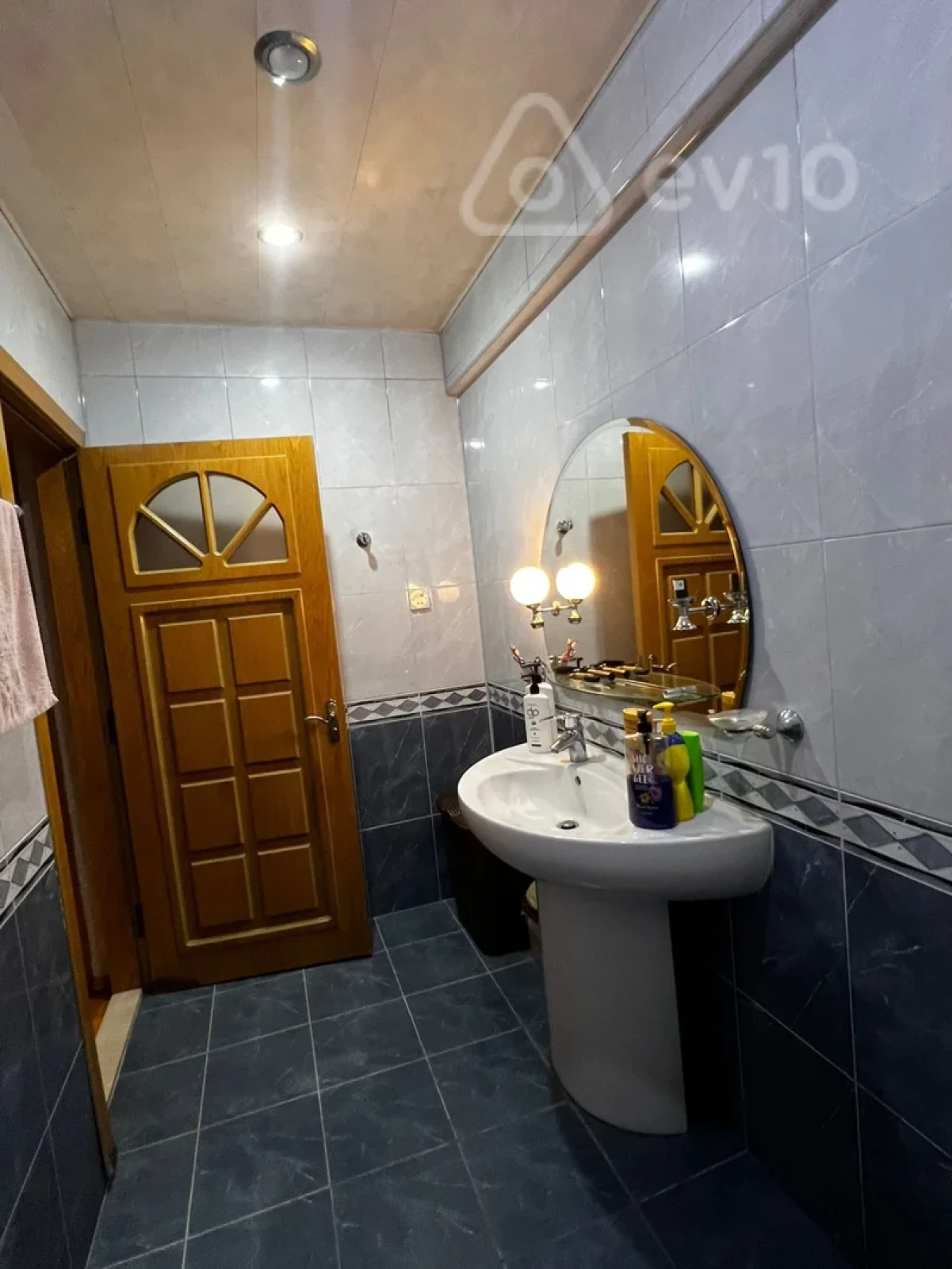 Satılır 3 otaqlı yeni tikili 96 m²