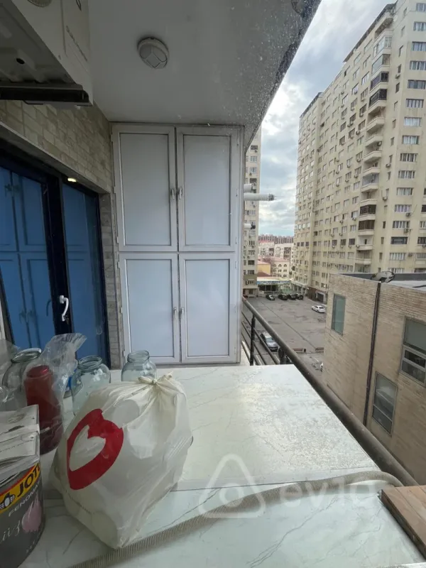 Satılır 4 otaqlı yeni tikili 185 m²
